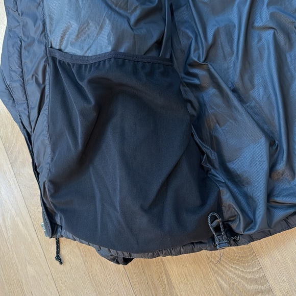 L.L. Bean primaloft insulated hooded jacket - Picture 8 of 13